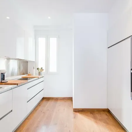 Iruzul アパート サン・セバスティアン